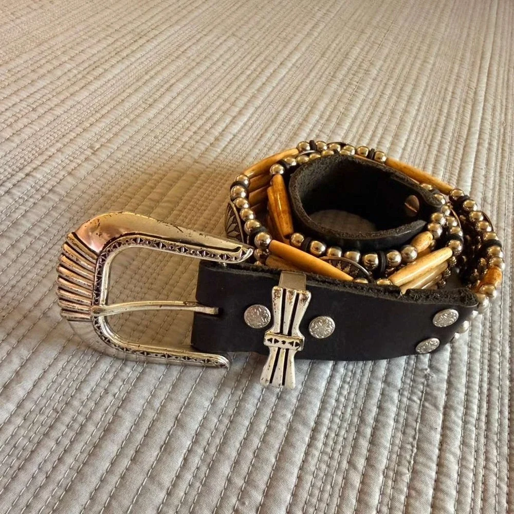 Vintage Western Hairpipe Bead Hand Made Leather Belt Black‎ Silver Concho  32